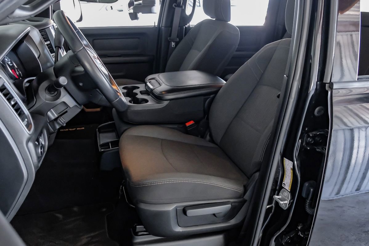 Used 2022 RAM 3500 Tradesman image 30