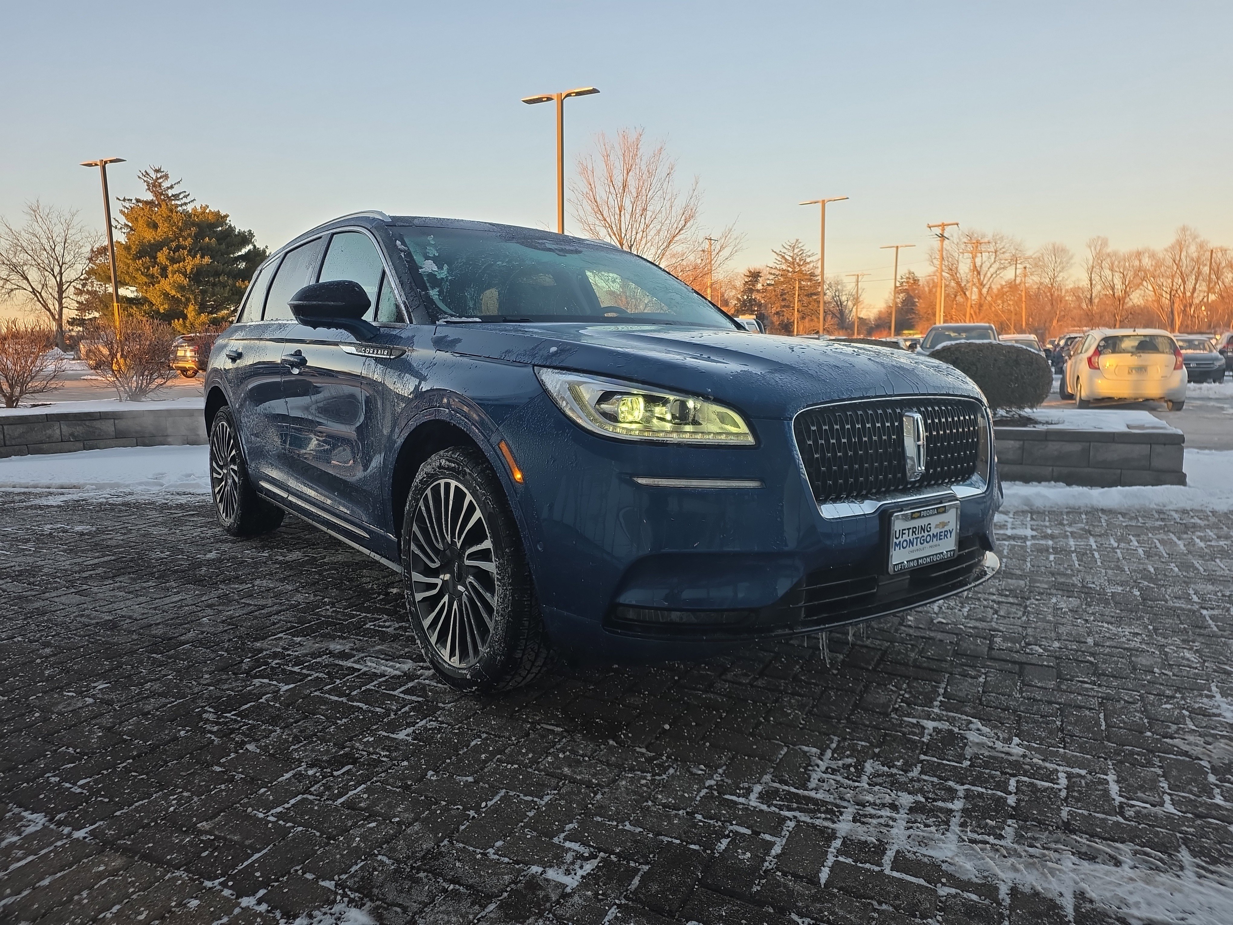 Used 2021 Lincoln Corsair Reserve w/ Equipment Group 201A image 7