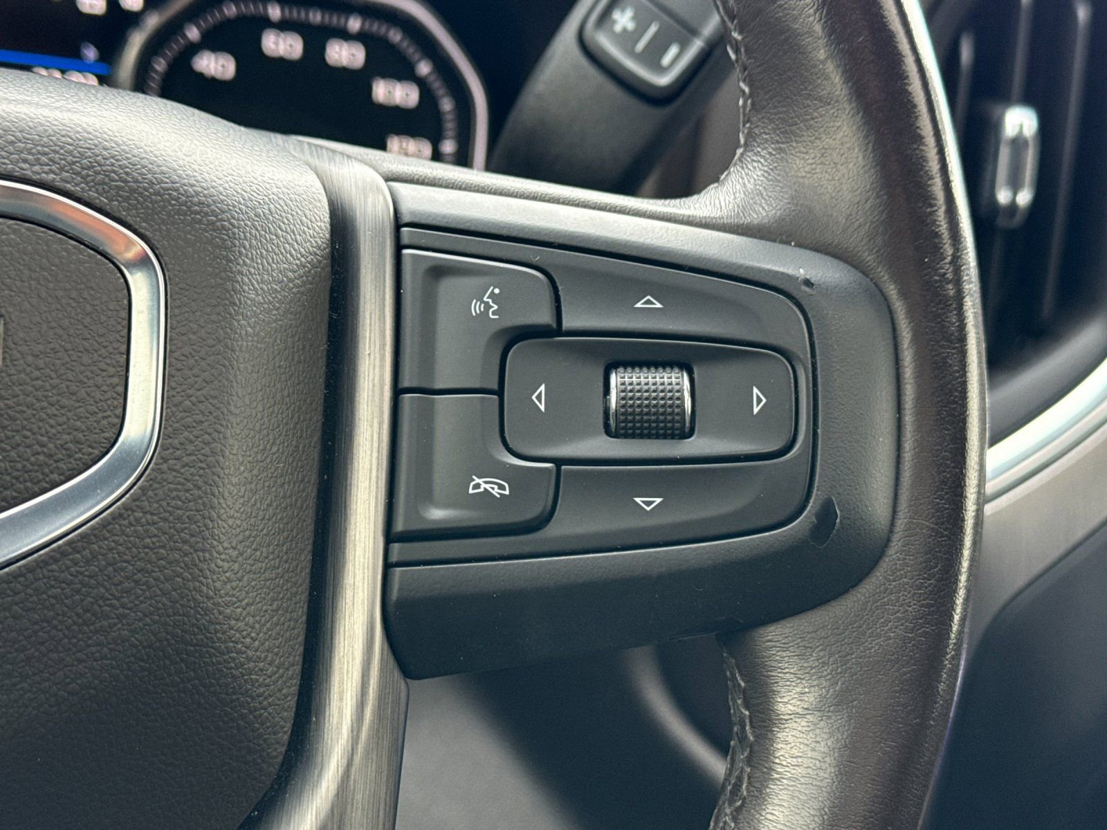 Used 2021 GMC Sierra 2500 Denali w/ Denali Ultimate Package image 28