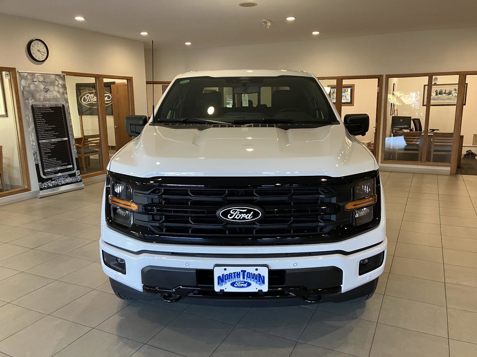 New 2025 Ford F150 XLT image 2