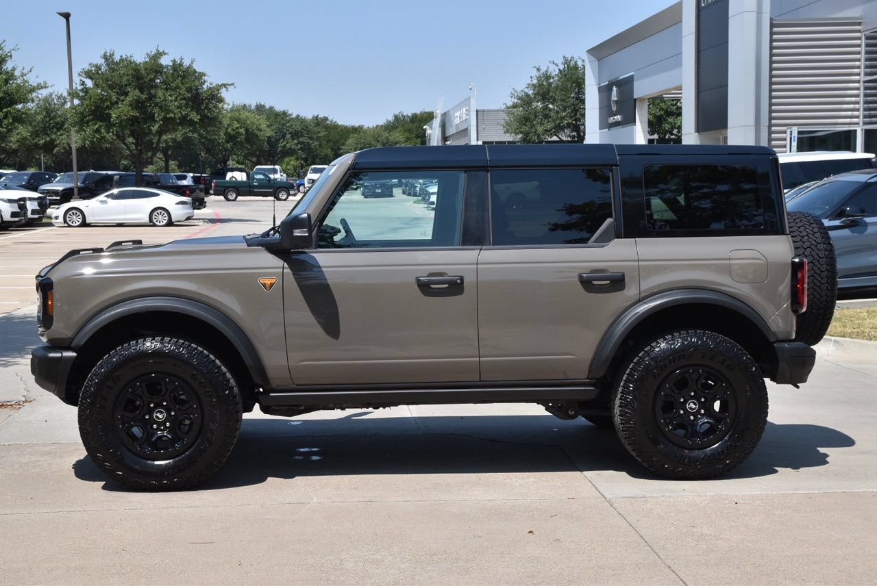 Certified 2025 Ford Bronco Badlands AWD/4WD image 12