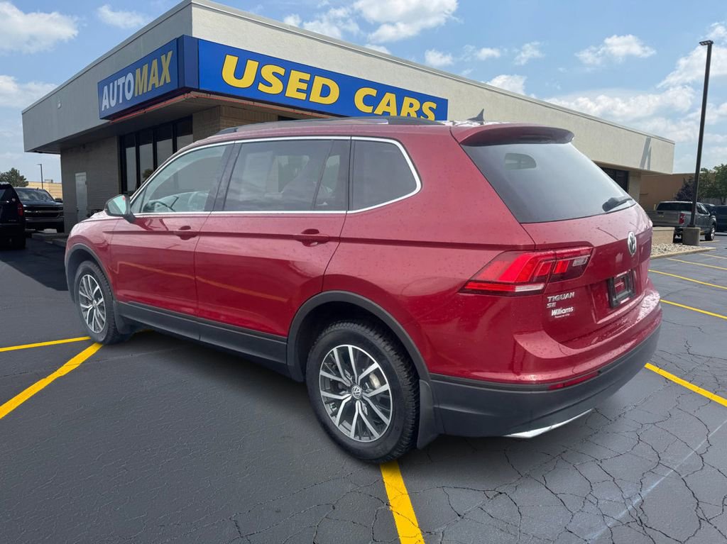 Used 2019 Volkswagen Tiguan SE w/ Panoramic Sunroof Package image 7