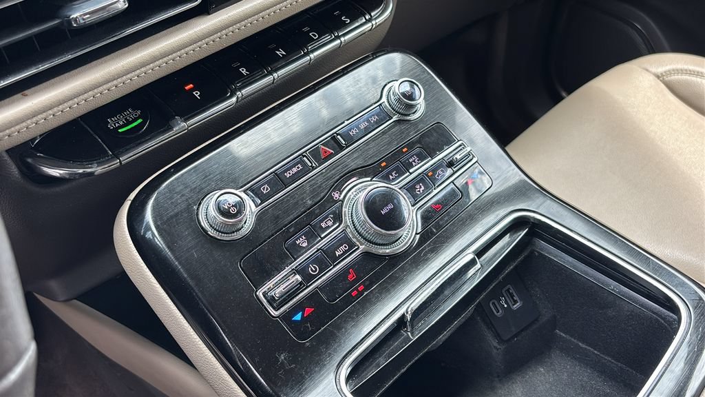 Used 2021 Lincoln Nautilus AWD image 20