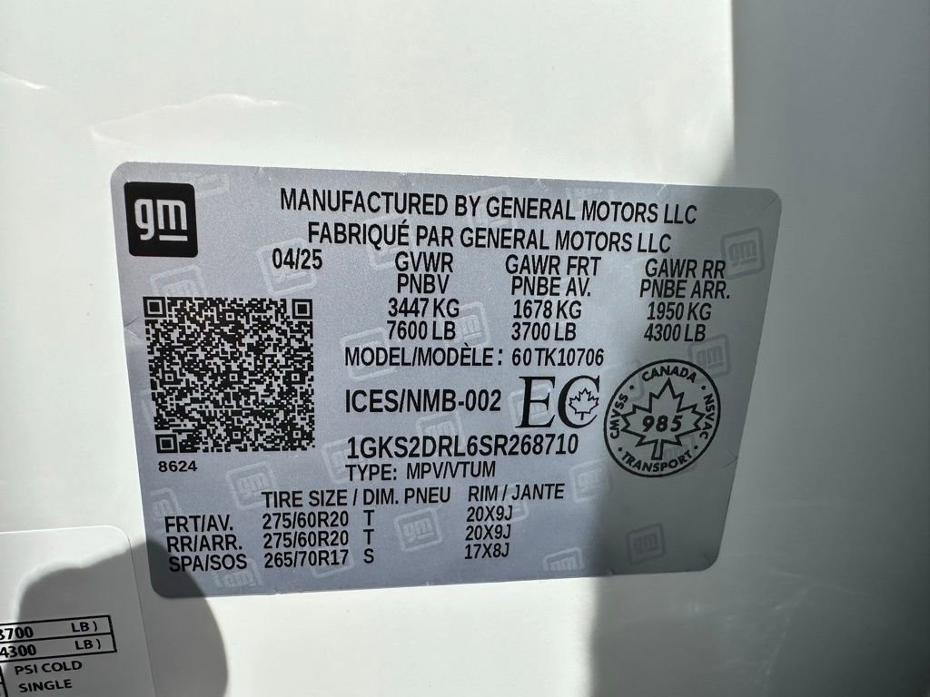 Used 2025 GMC Yukon Denali w/ Sun & Power Step Package image 28