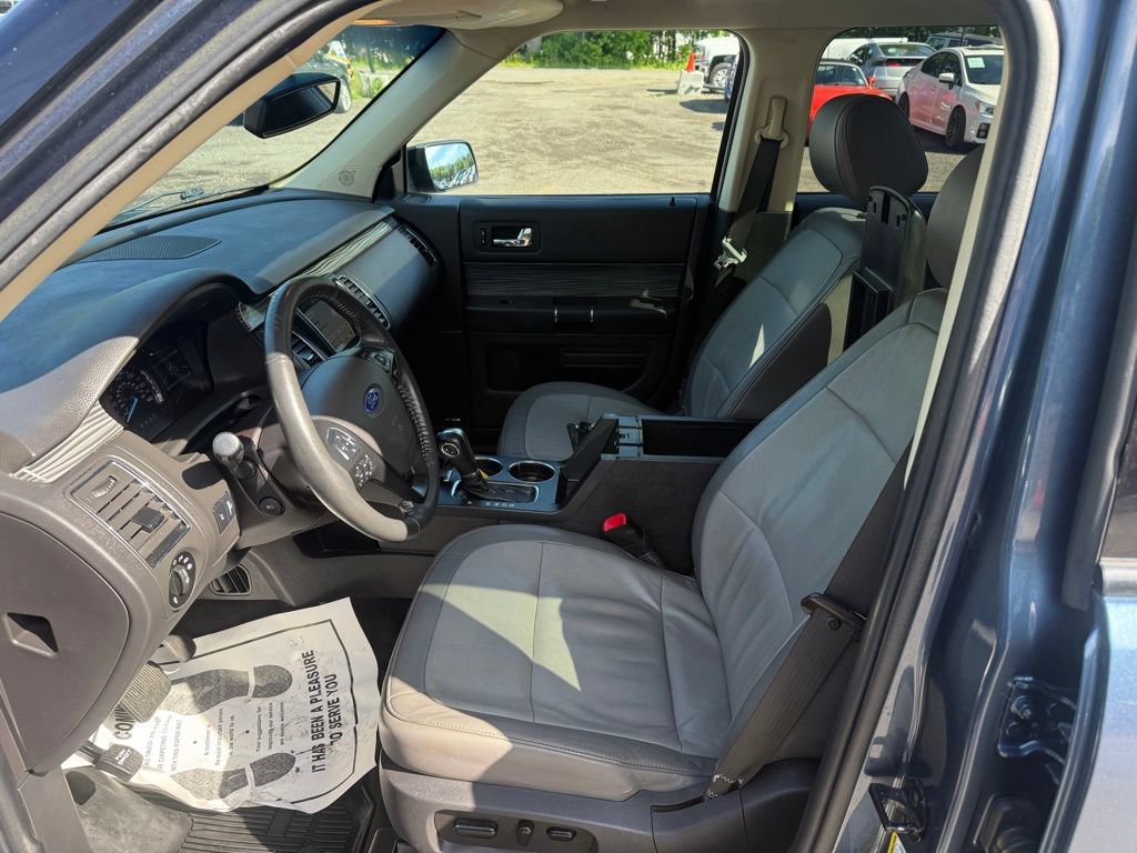 Used 2019 Ford Flex SEL w/ Equipment Group 202A AWD/4WD image 15