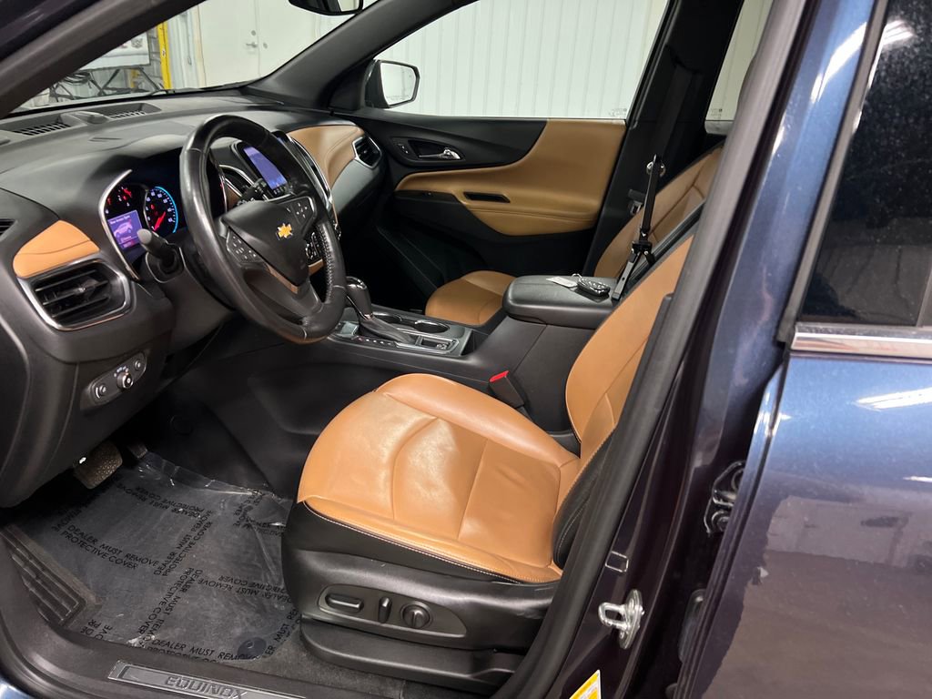 Used 2019 Chevrolet Equinox Premier AWD/4WD image 12