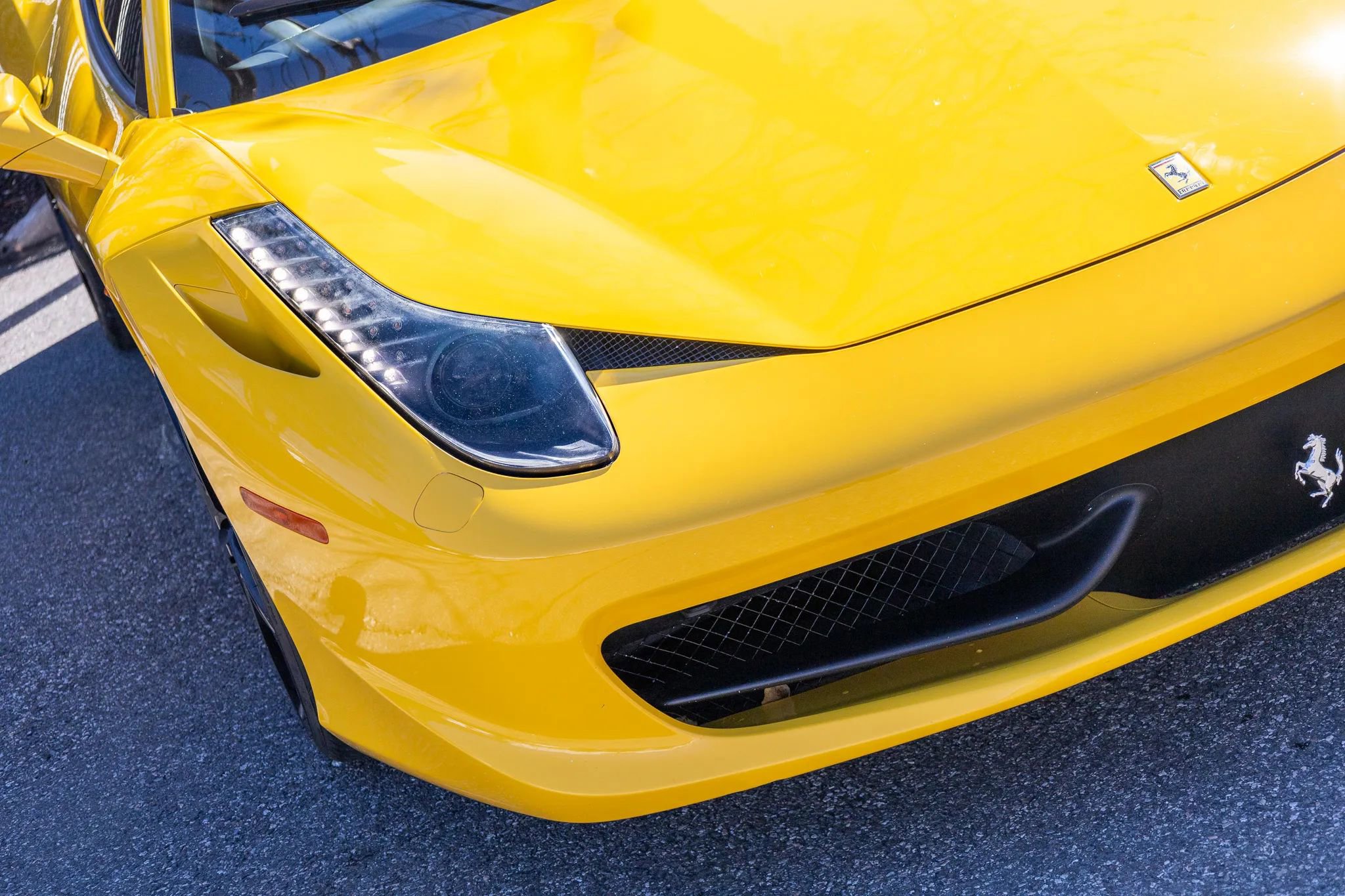Used 2015 Ferrari 458 Spider Convertible 2D image 13
