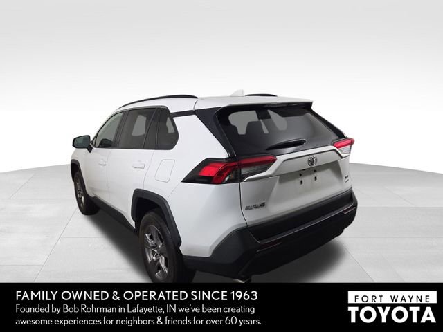 Used 2025 Toyota RAV4 XLE image 9
