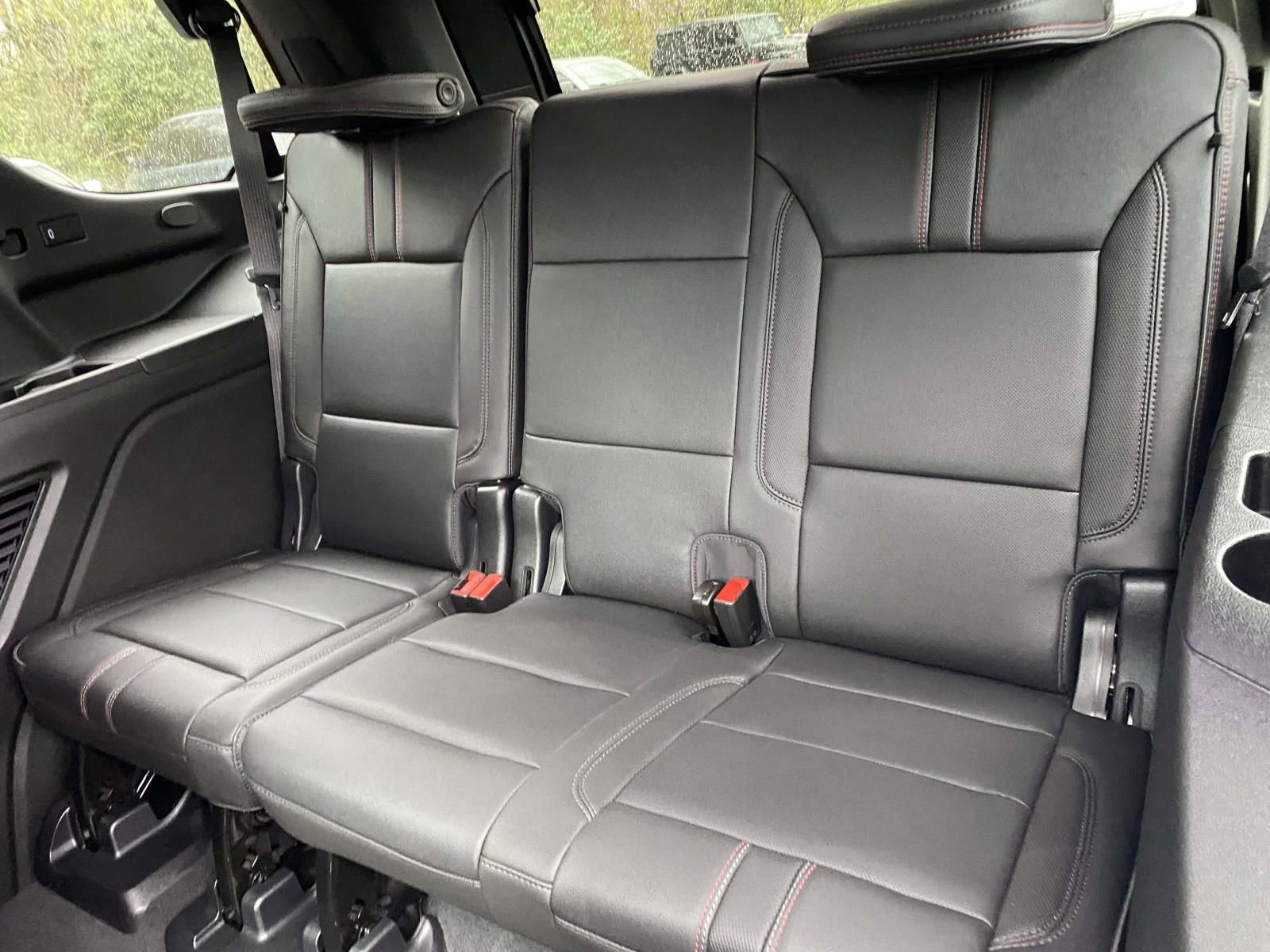 Used 2022 Chevrolet Tahoe RST w/ Luxury Package image 13