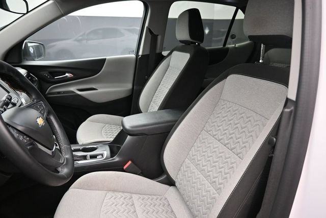Used 2024 Chevrolet Equinox LT AWD/4WD image 17