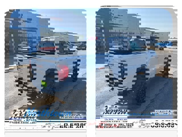 New 2025 GMC Canyon Elevation w/ Convenience Package image 6