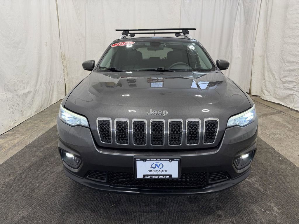 Used 2019 Jeep Cherokee Latitude Plus w/ Cold Weather Group image 7