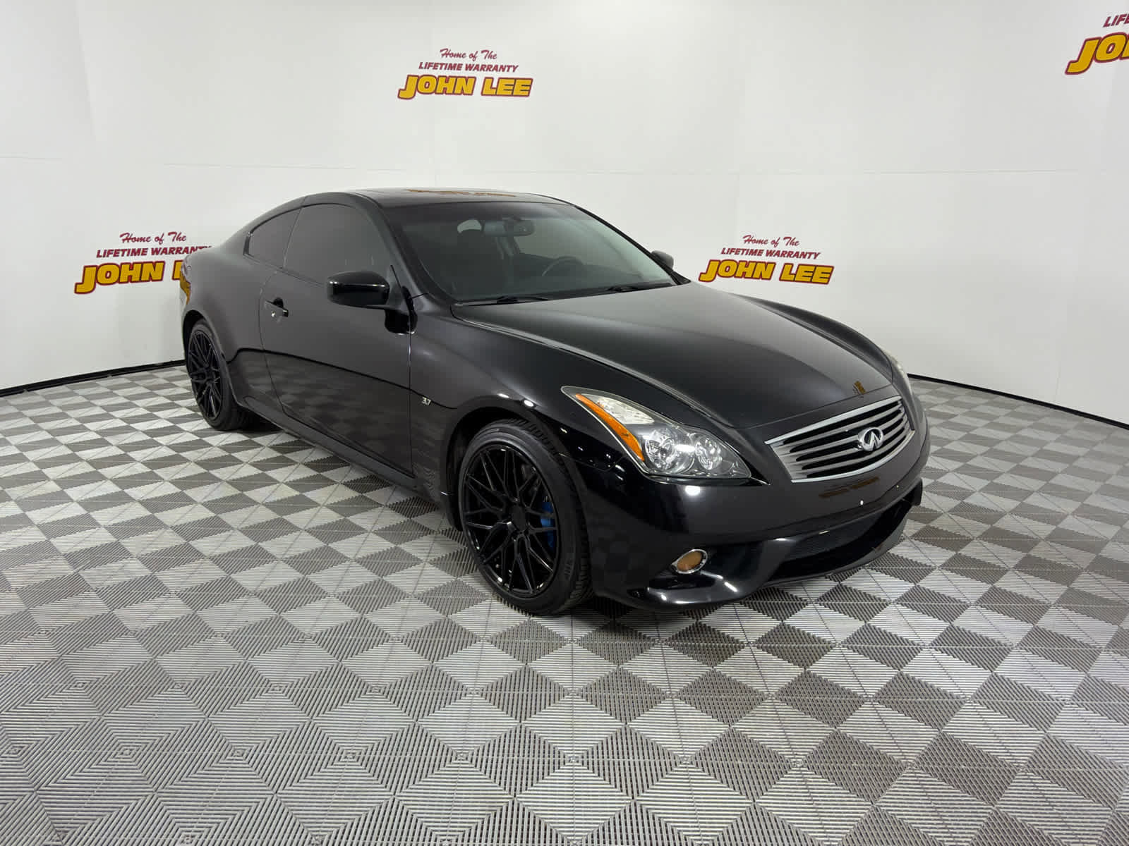 Used 2015 INFINITI Q60 AWD Coupe w/ Premium Package image 8