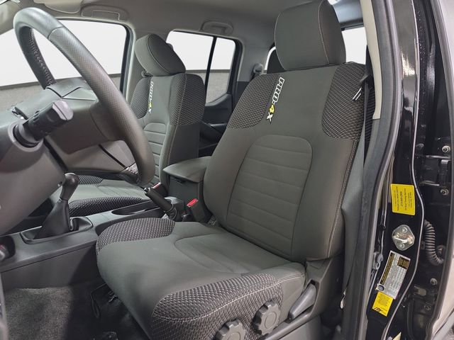 Used 2016 Nissan Frontier PRO-4X AWD/4WD image 14