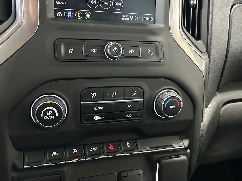 Used 2025 Chevrolet Silverado 1500 Custom w/ Turbomax Blackout Package AWD/4WD image 39