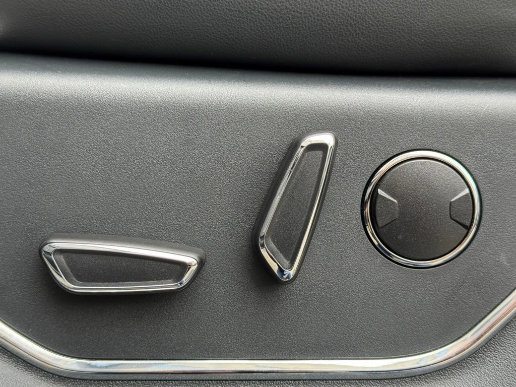 Used 2022 Ford Expedition Platinum image 20