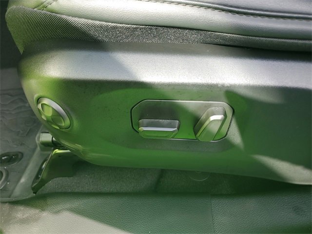 Used 2025 Jeep Wrangler Unlimited Rubicon 392 image 21