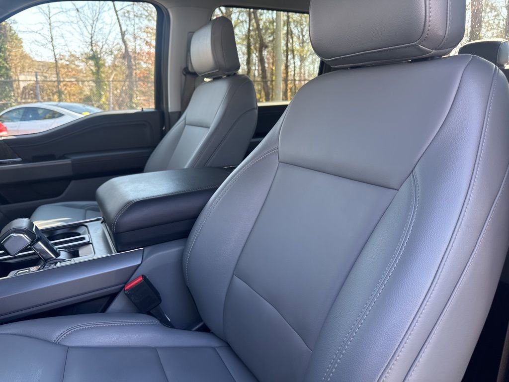 Used 2025 Ford F150 Lightning Flash image 15