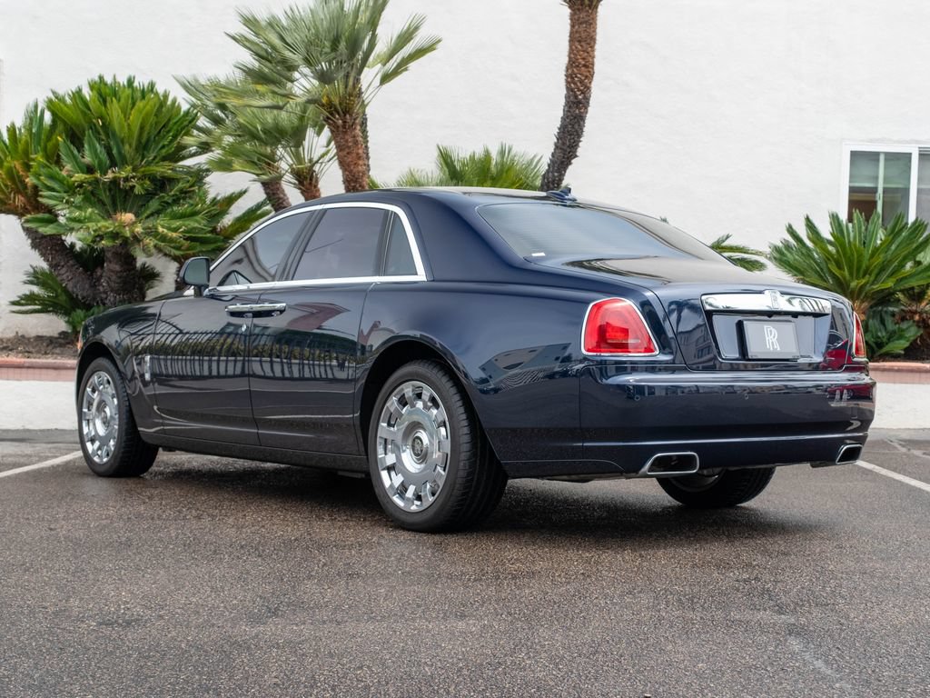Used 2013 Rolls-Royce Ghost RWD image 46