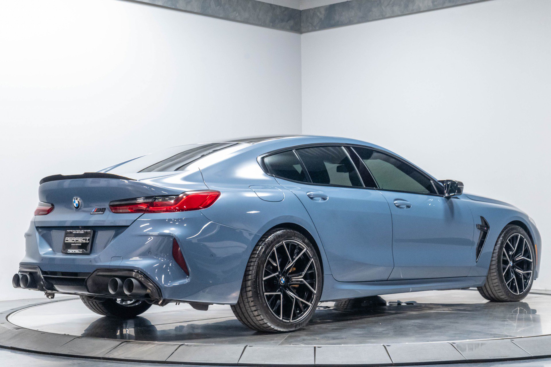 Used 2022 BMW M8 Gran Coupe xDrive Competition w/ M Carbon Exterior Package AWD/4WD image 34