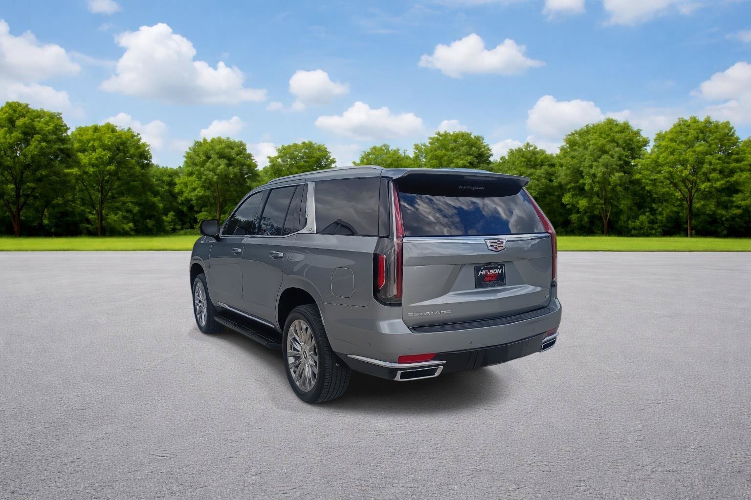 Used 2024 Cadillac Escalade Premium Luxury AWD/4WD image 5