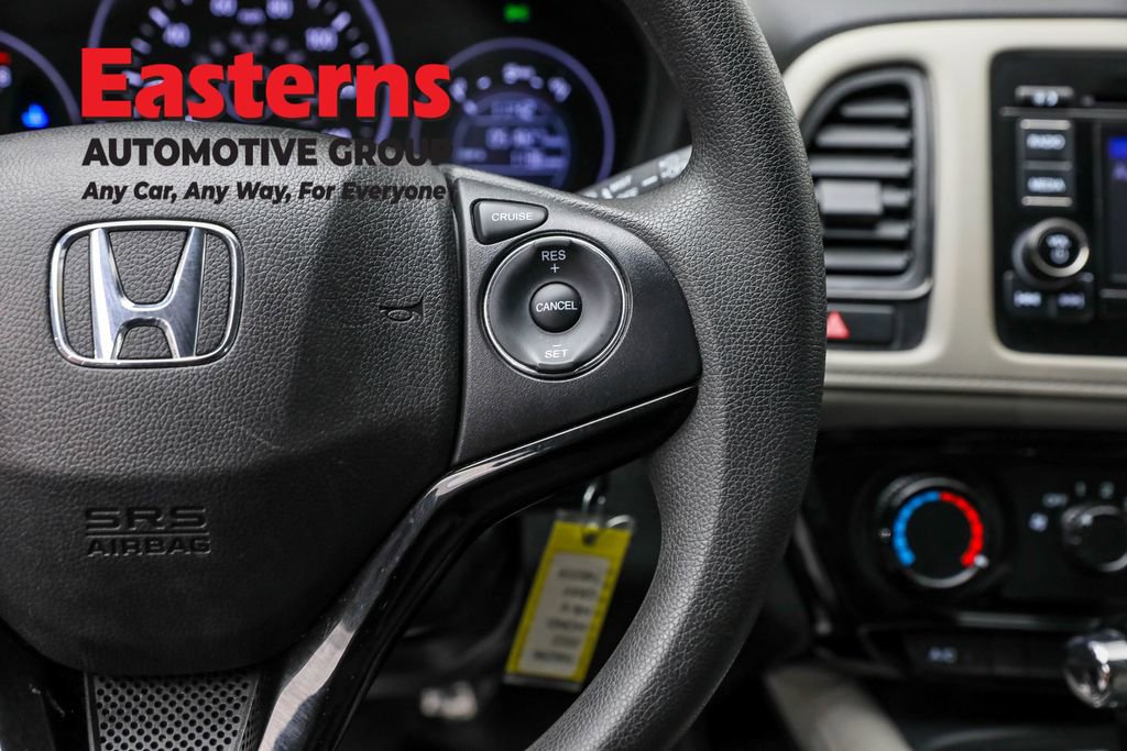 Used 2022 Honda HR-V LX image 16