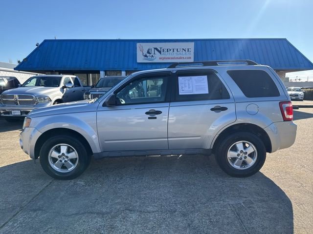 Used 2011 Ford Escape XLT w/ 201A Rapid Spec Order Code image 8