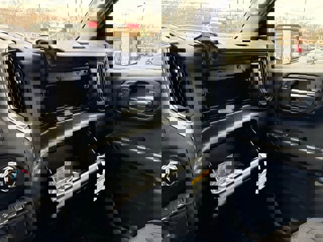 New 2026 GMC Sierra 1500 Pro w/ Graphite Edition image 28