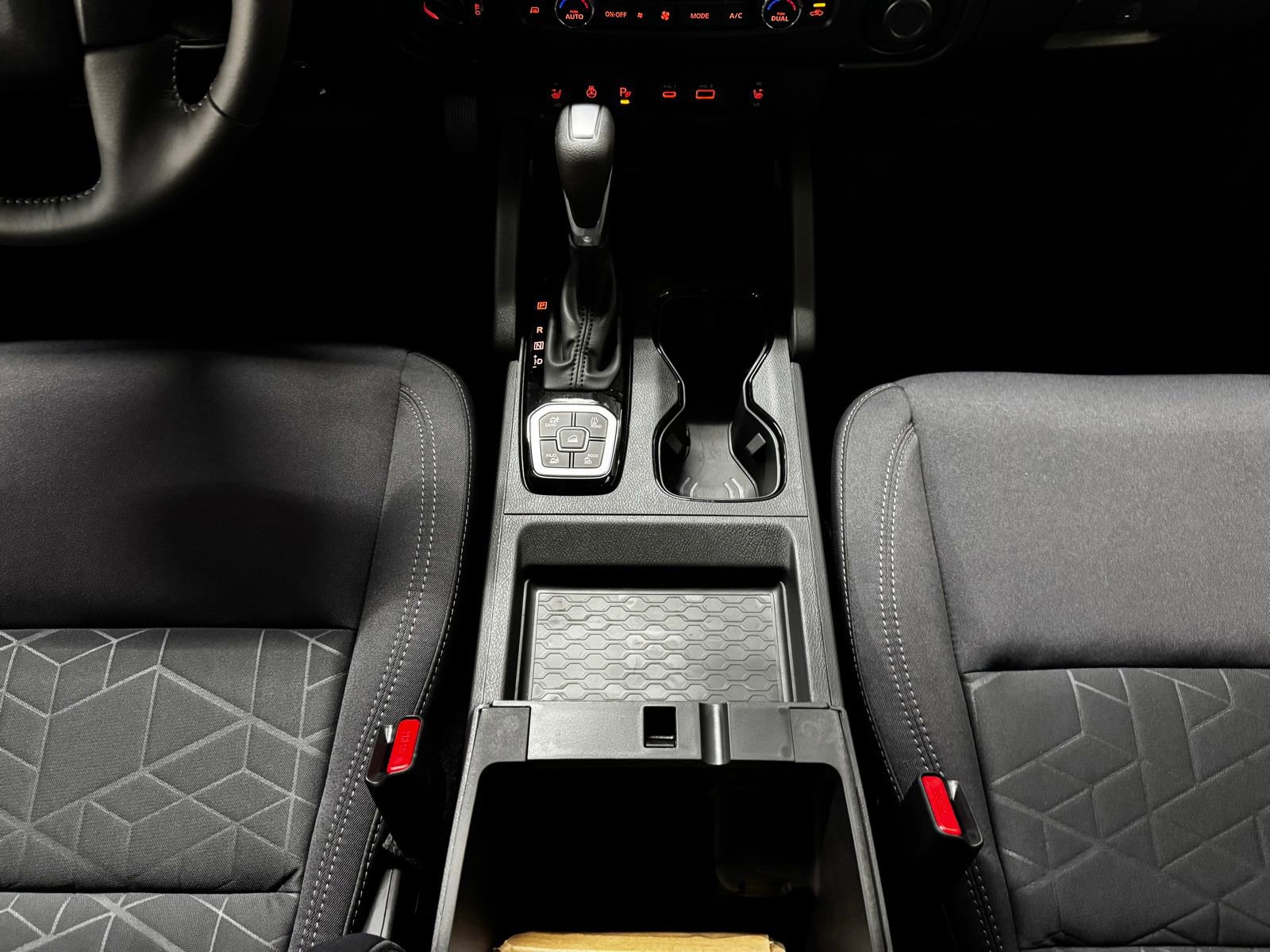 New 2026 Nissan Frontier SV AWD/4WD image 28