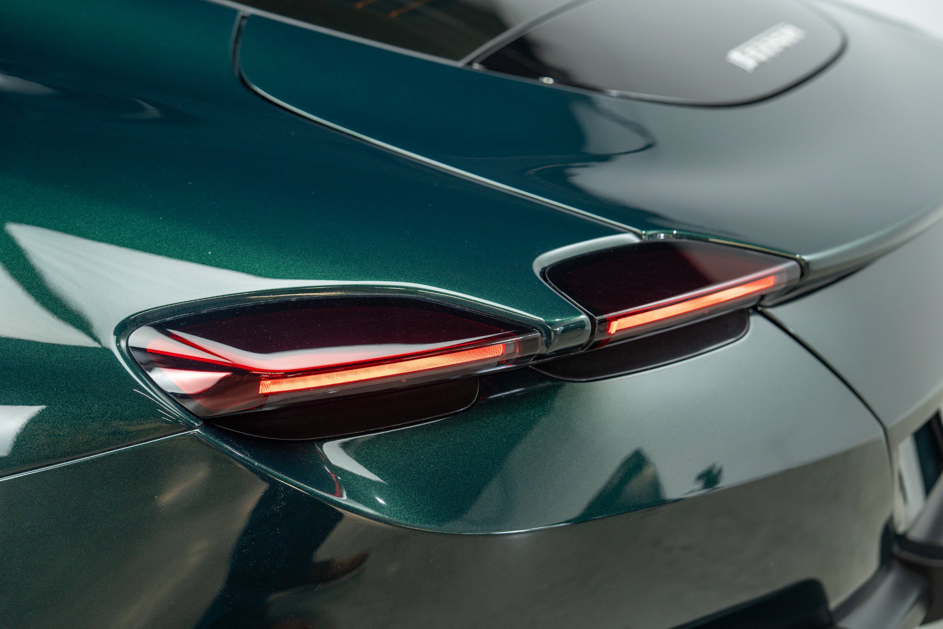 Certified 2022 Ferrari Roma image 90