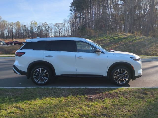 Used 2023 INFINITI QX60 Luxe w/ Cargo Package AWD/4WD image 14
