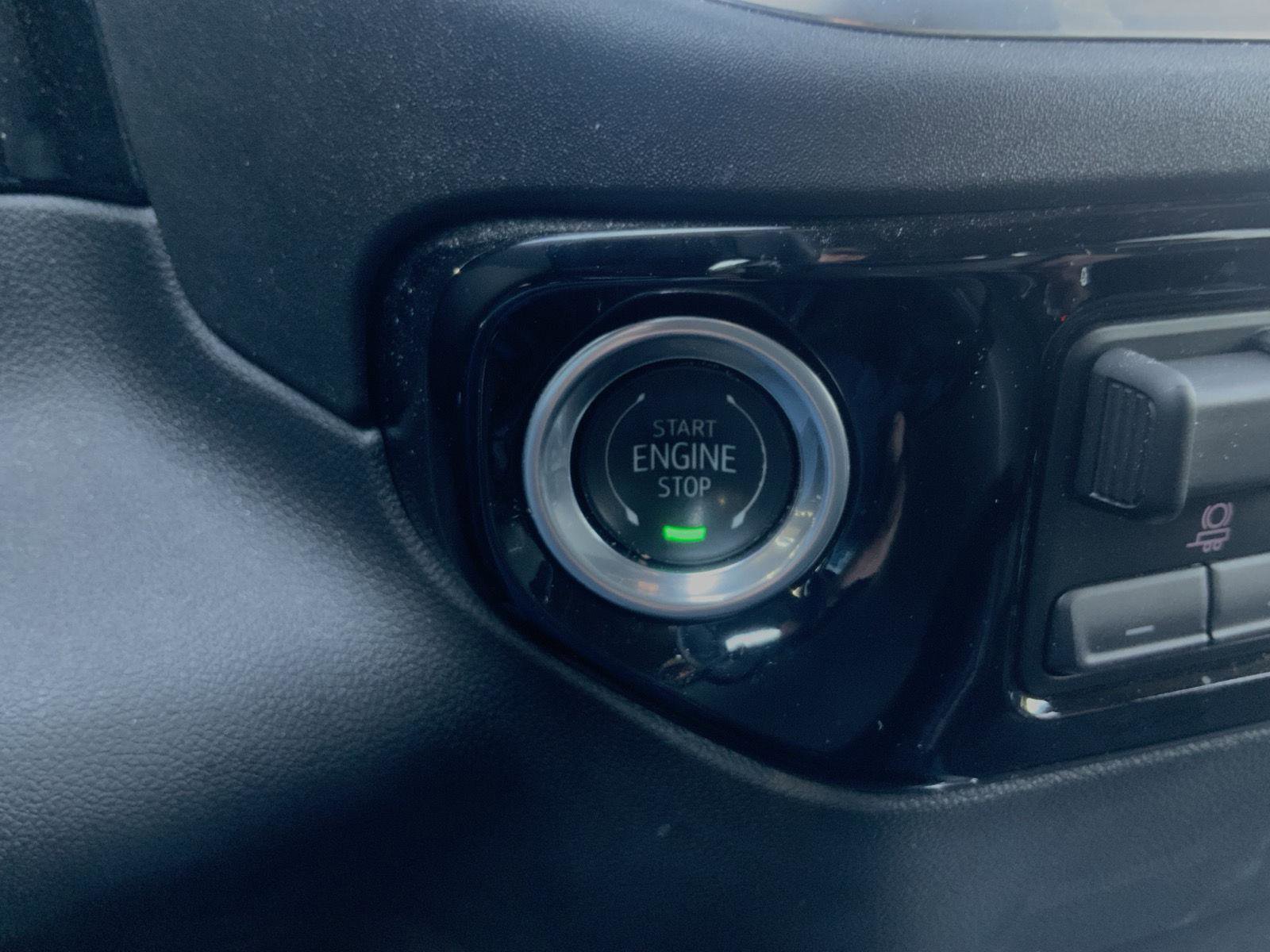 Used 2024 Chevrolet Silverado 1500 LTZ w/ LTZ Premium Package image 36