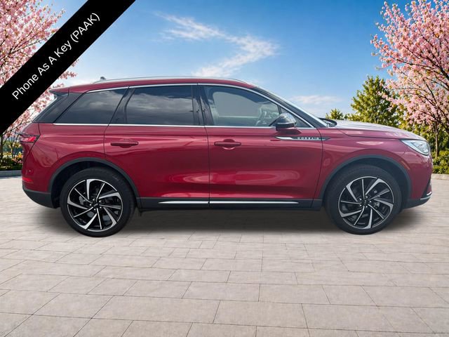 Used 2024 Lincoln Corsair Reserve w/ Equipment Group 201A AWD/4WD image 9