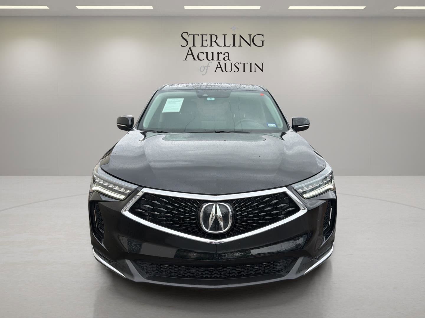 Used 2024 Acura RDX SH-AWD image 2