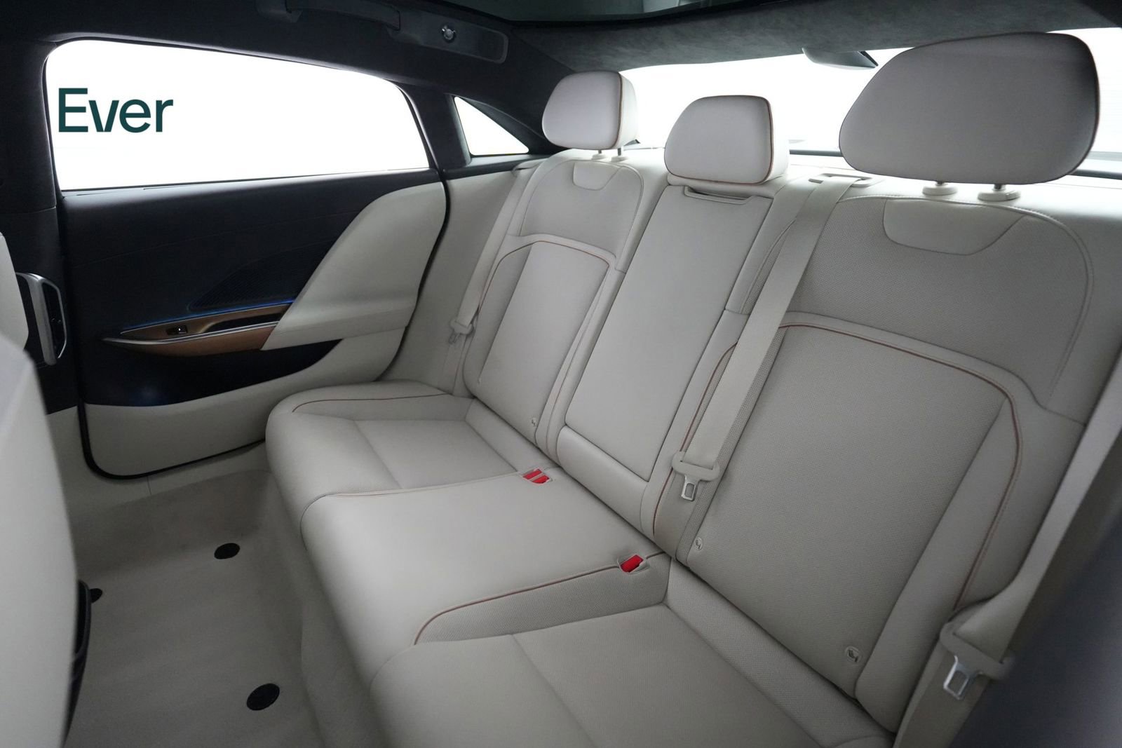 Used 2023 Lucid Air Touring image 24