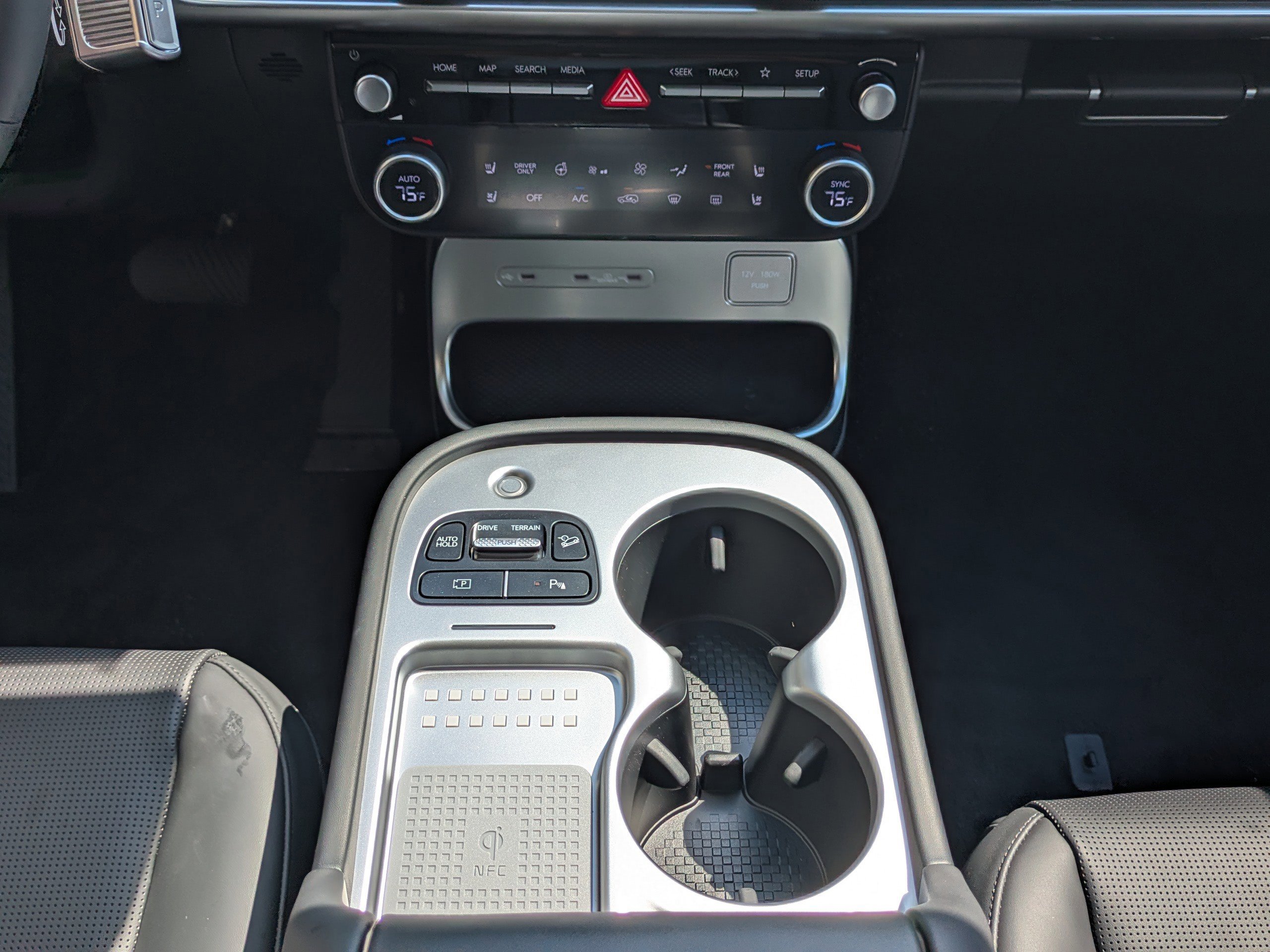 New 2026 Hyundai Ioniq 9 Limited image 22