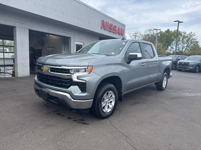 Used 2026 Chevrolet Silverado 1500 LT AWD/4WD image 4