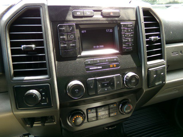 Used 2019 Ford F450 XL w/ XL Value Package AWD/4WD image 21