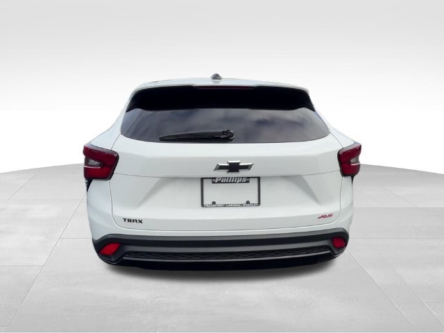 Certified 2024 Chevrolet Trax RS w/ Driver Confidence Package FWD image 5