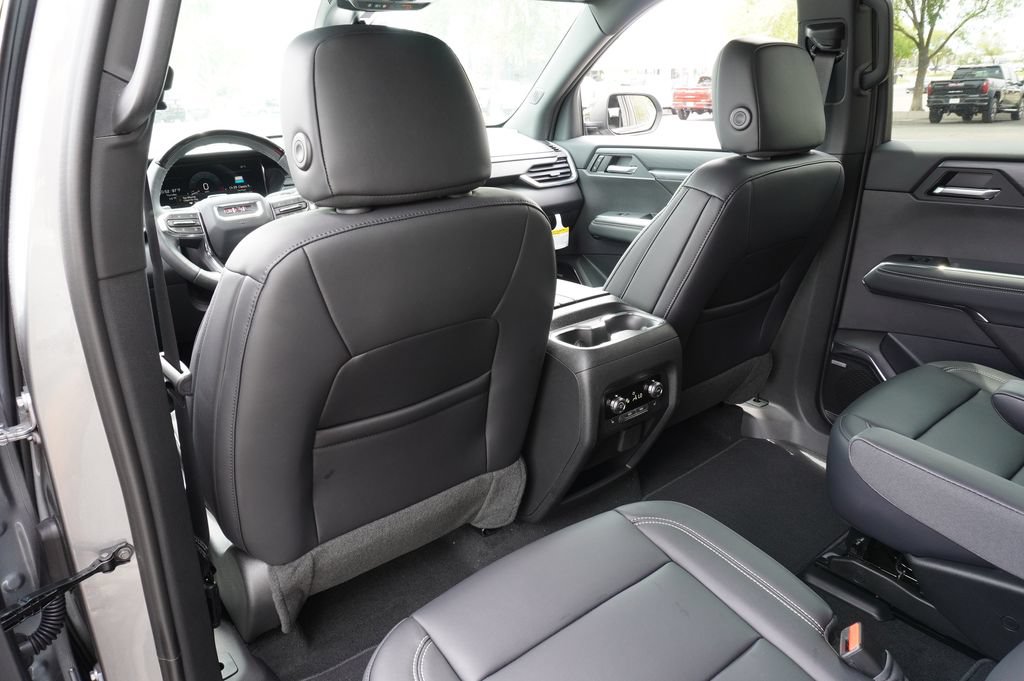 New 2026 GMC Acadia Elevation w/ Super Cruise Package FWD image 12