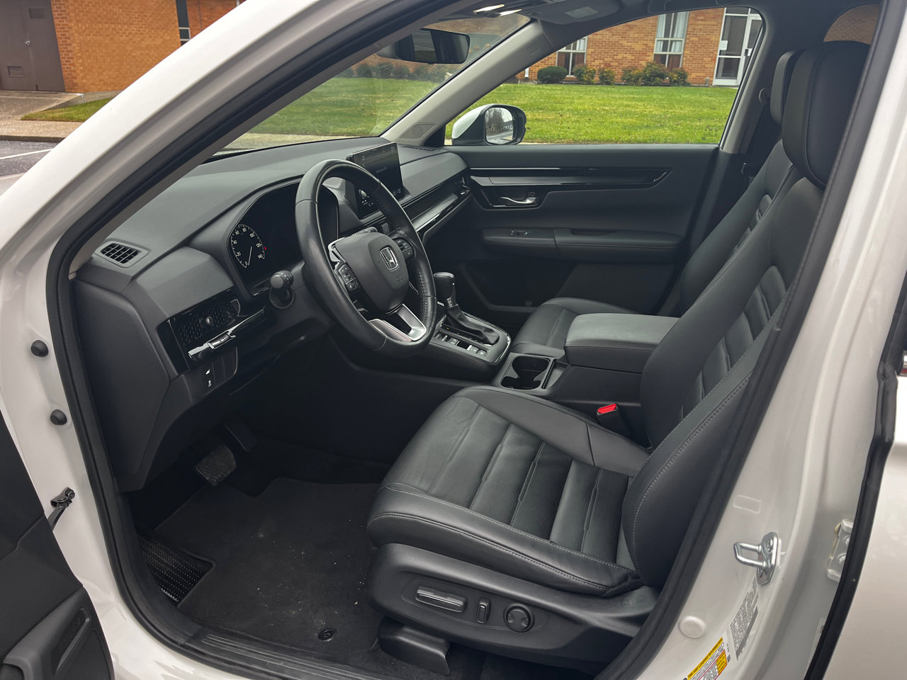 Used 2023 Honda CR-V EX-L image 9