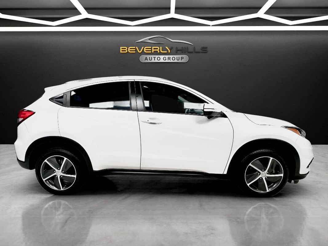 Used 2022 Honda HR-V EX image 6