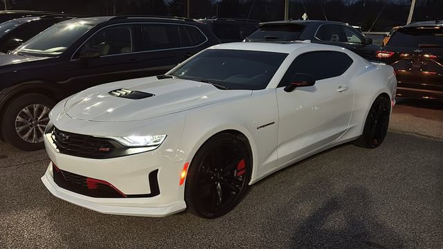 Used 2023 Chevrolet Camaro LT w/ Redline Edition image 3