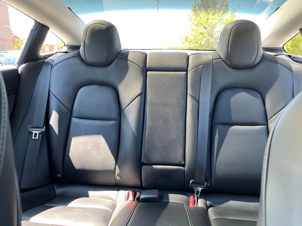Used 2021 Tesla Model 3 Long Range image 26