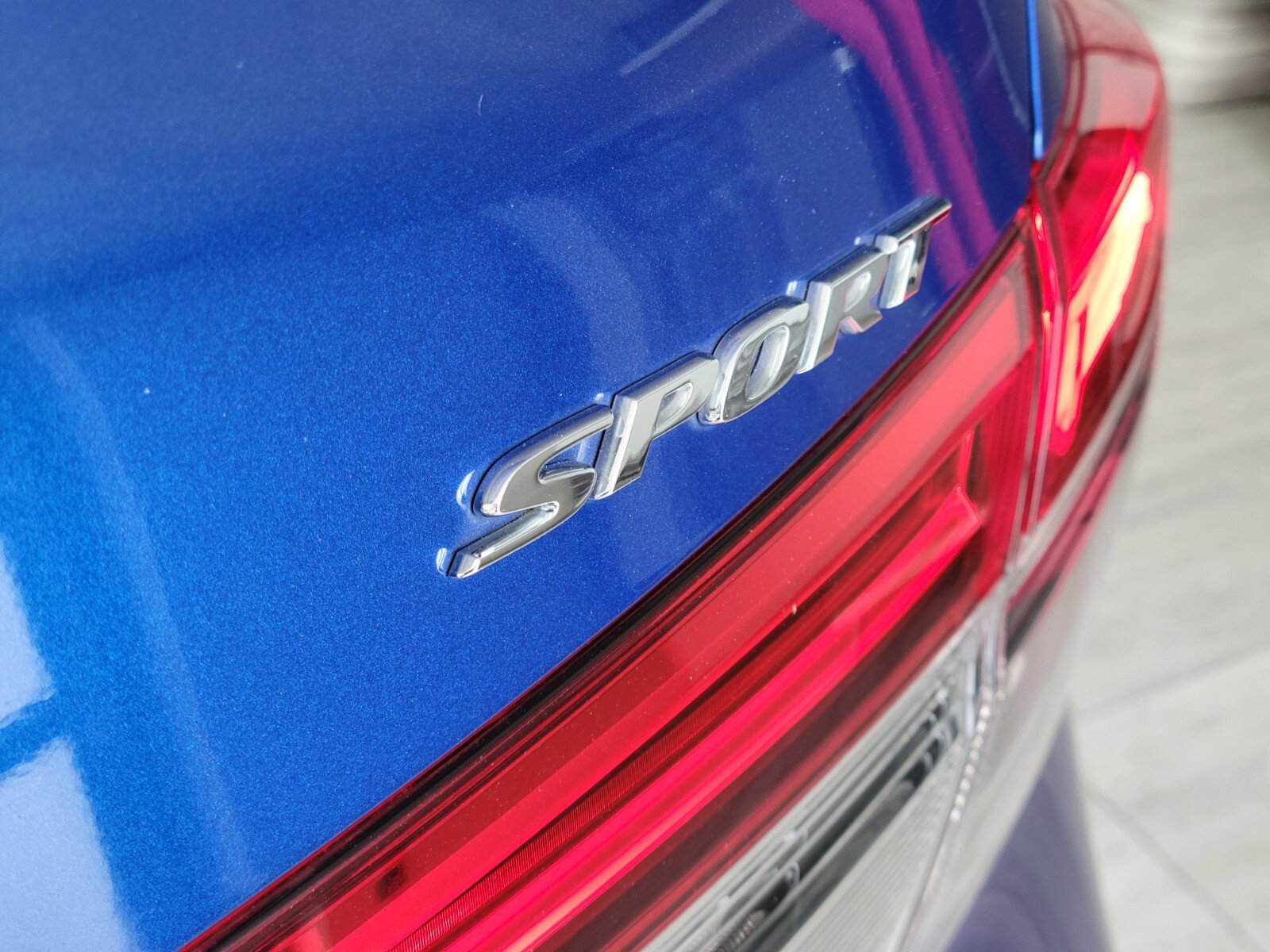 Used 2022 Honda Civic Sport image 5