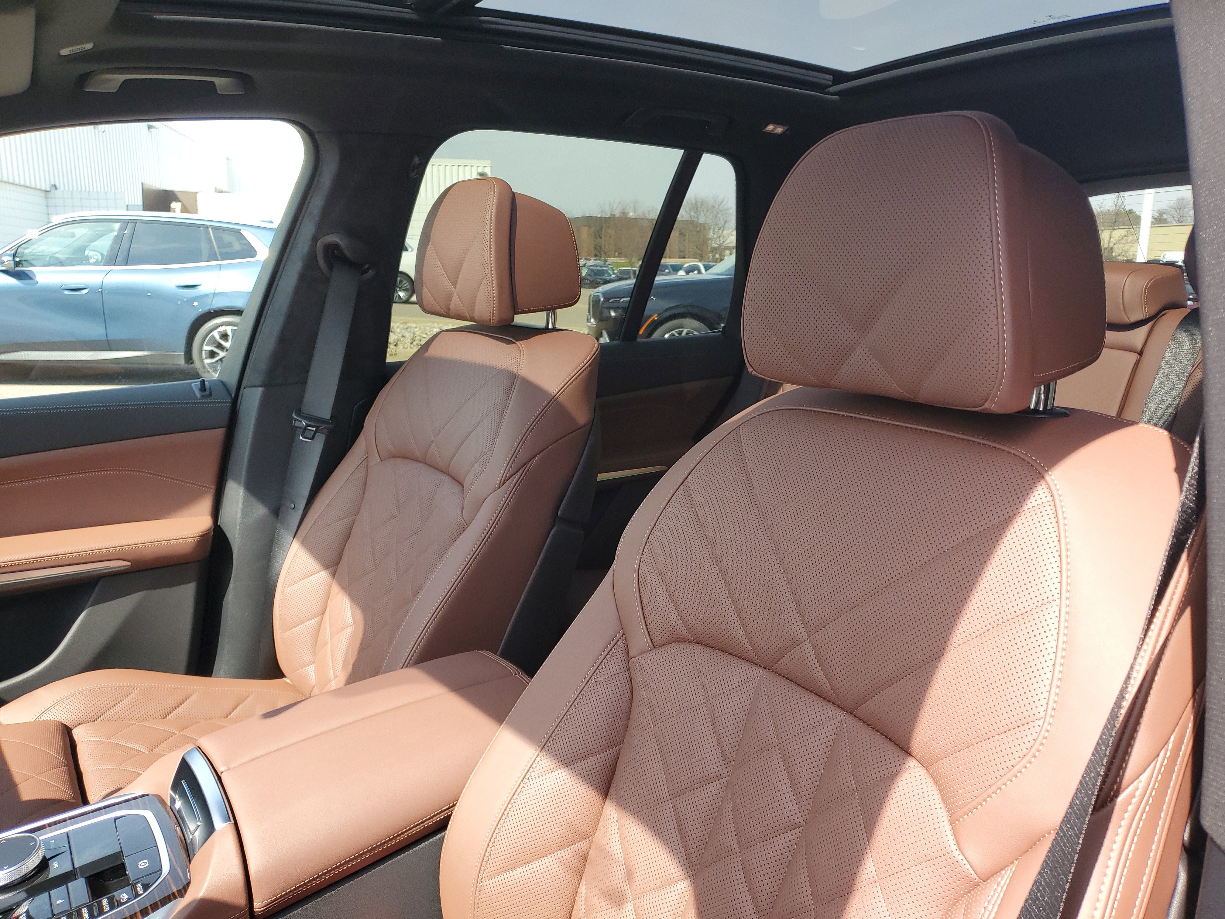 New 2026 BMW X5 xDrive40i w/ M Sport Package image 7