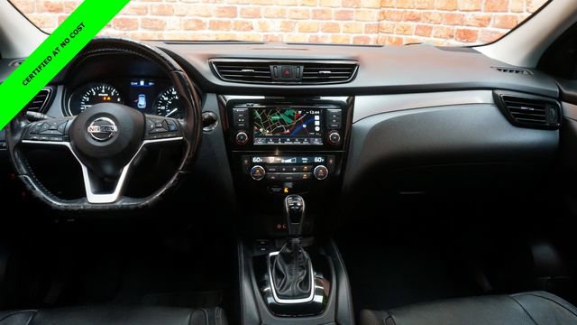 Used 2020 Nissan Rogue Sport SL w/ Premium Package image 11