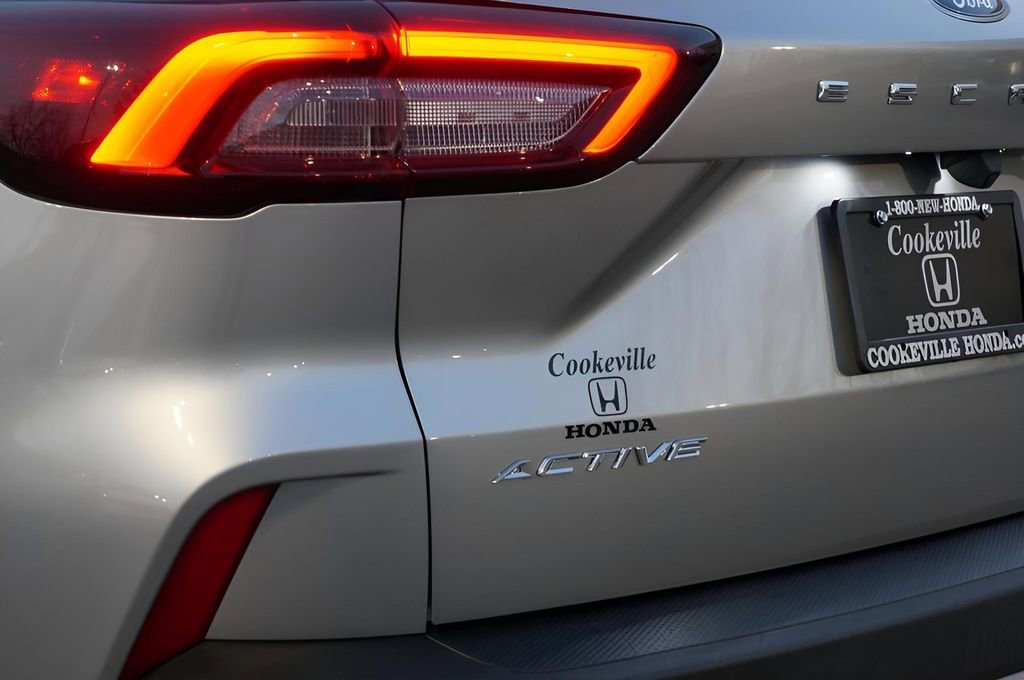 Used 2023 Ford Escape Active image 10