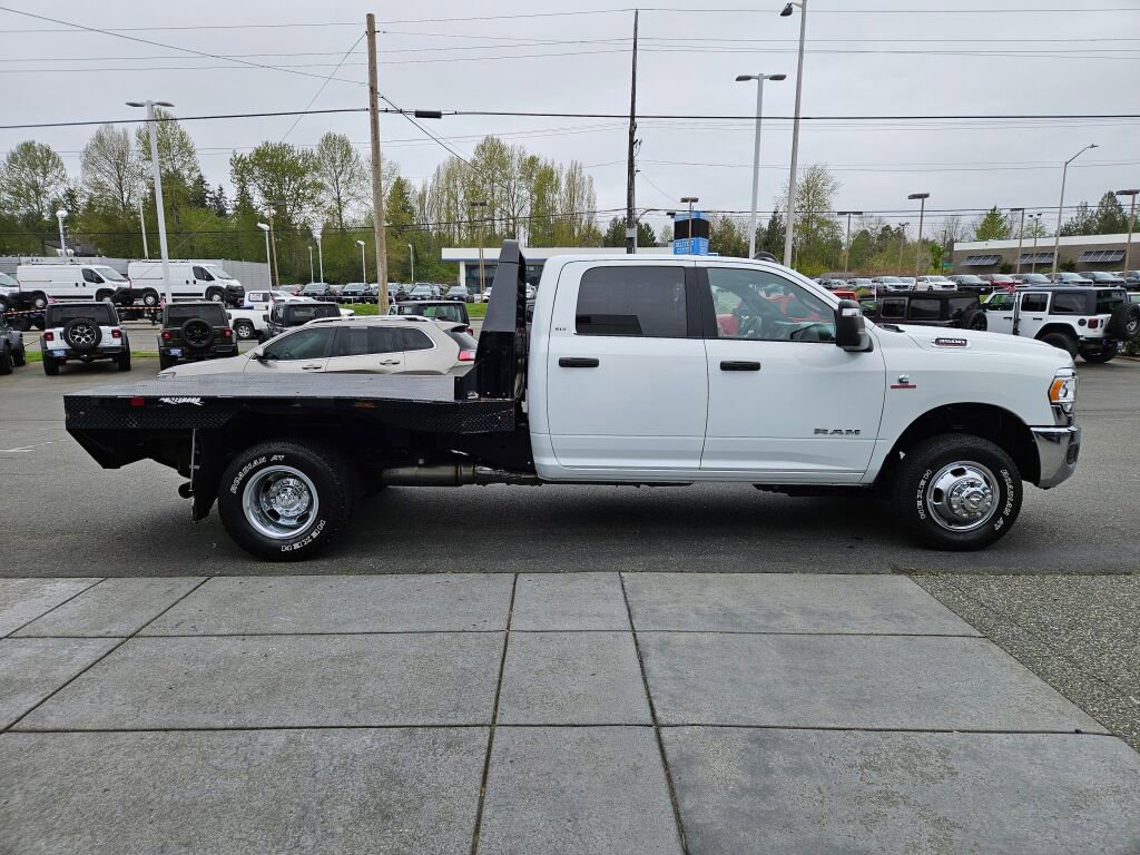 Used 2024 RAM 3500 SLT w/ Quick Order Package 2YG SLT AWD/4WD image 6