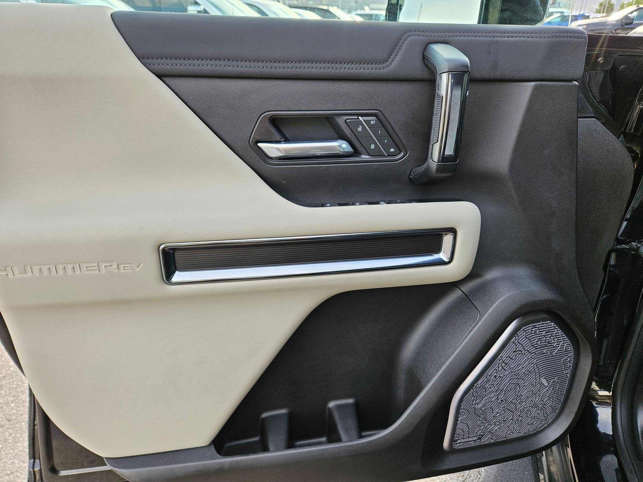 Used 2026 GMC Hummer EV SUV AWD/4WD image 12